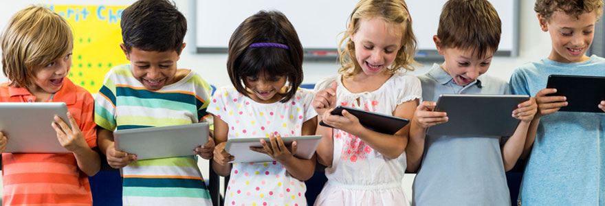 Tablettes numériques à l'école : une fausse bonne idée ?